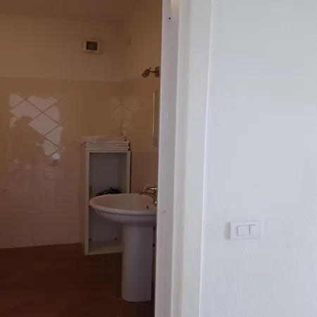 Apartment In Oggebbio With Lake Maggiore Views Διαμέρισμα